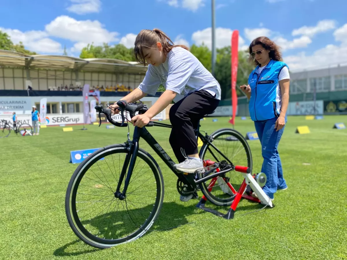 Ankara'da Üç Nesil Spor Şenliği
