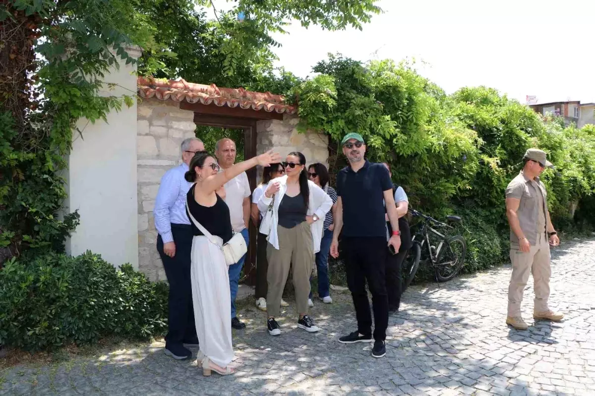 Söke Belediyesi Tarihi Kemalpaşa Mahallesi'nde Restorasyon Çalışmalarına Devam Ediyor