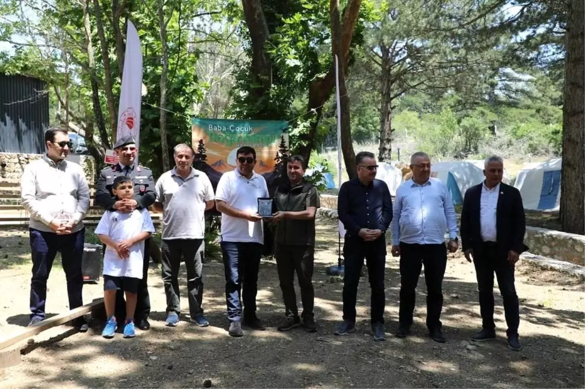 Babalar Günü'nde Baba-Çocuk Doğa Kampı İlgi Gördü