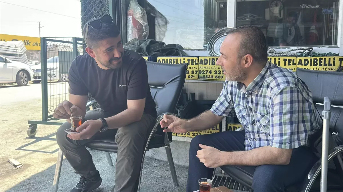 Arkadaşlık ve İyilikle Umreye Gitti