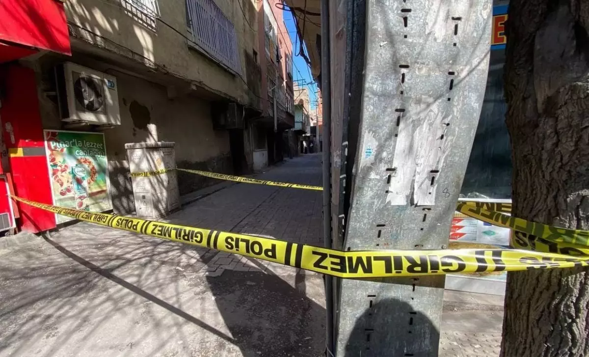 Diyarbakır'da Kayınpeder, Gelinini Vurarak Öldürdü