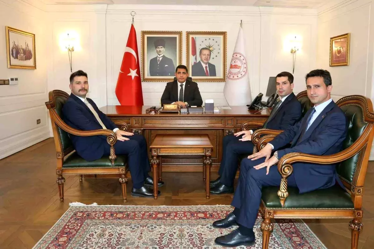 Düzce'ye Atanan Kaymakam Adayları Valiyi Ziyaret Etti