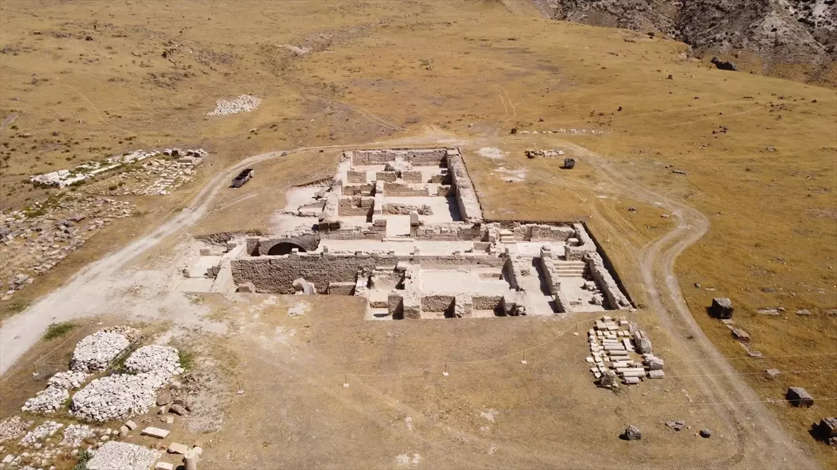 Tripolis Antik Kentinde Yeni Villa Keşfi