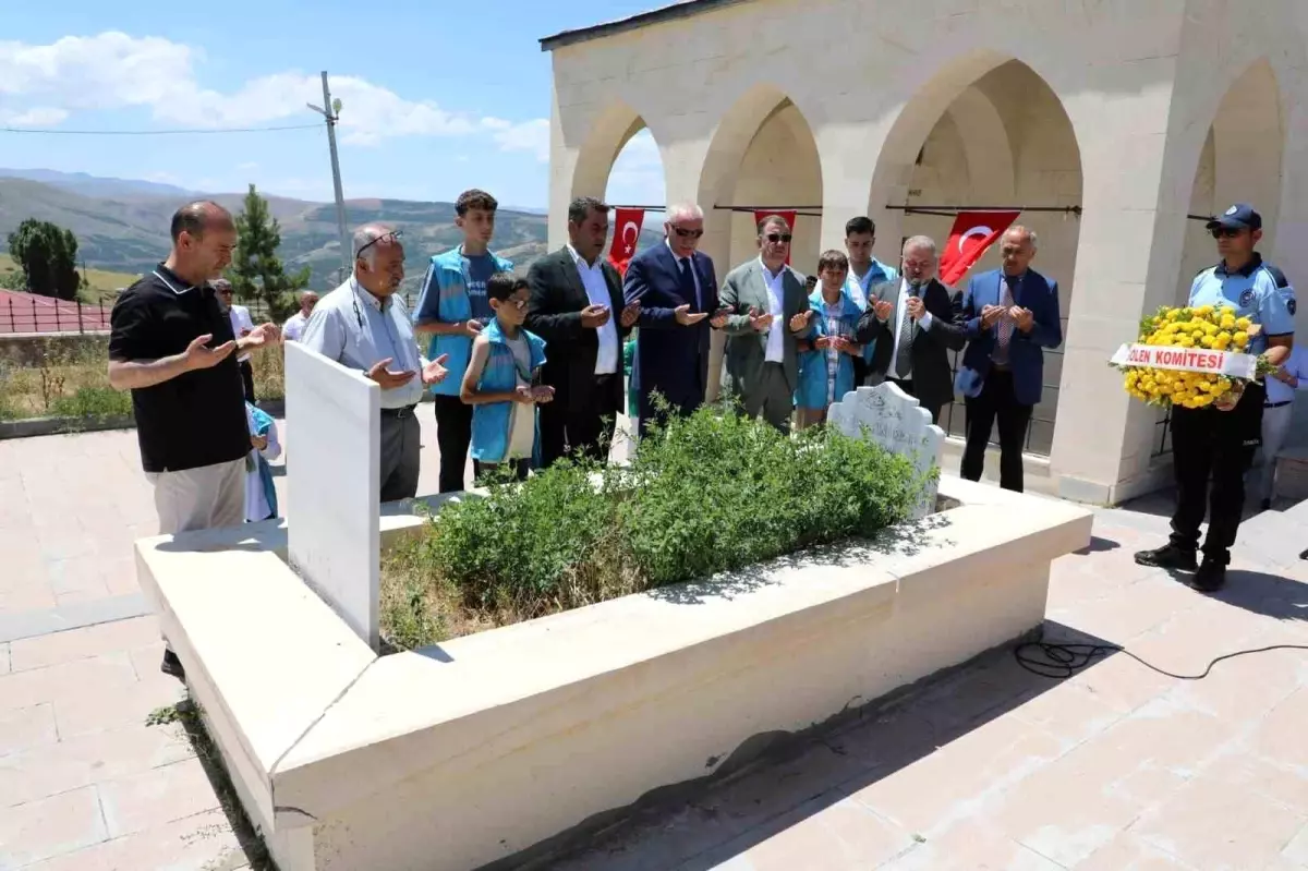 Bayburt'ta Dede Korkut Şöleni Başladı