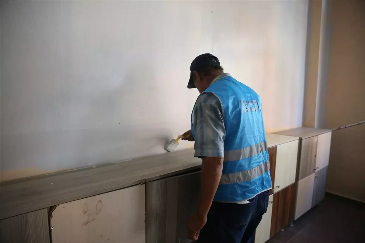 Edirne'de Yükümlüler Boyacılık Kursu Alıyor
