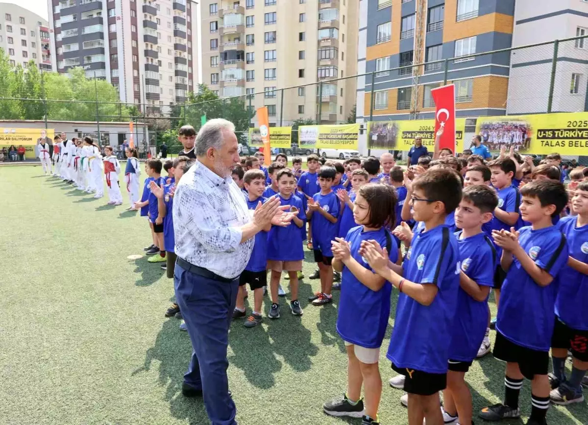 Talas'ta Yaz Spor Okulu Kapanış Töreni Coşkuyla Gerçekleşti