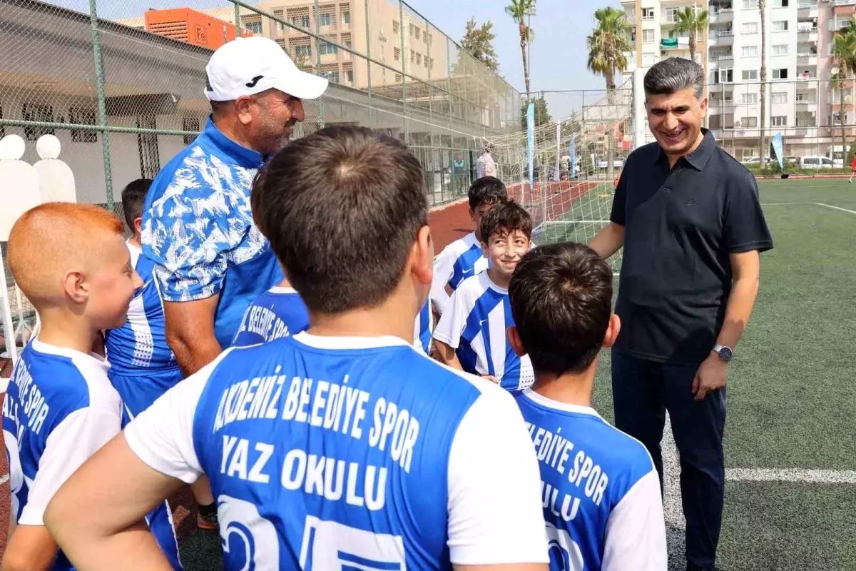 Akdeniz Belediyesi'nden Çocuklara Ücretsiz Yaz Spor Kursları