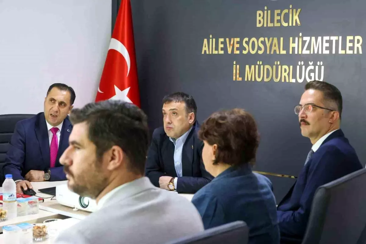 Vali Sözer, Bilecik'te Sosyal Hizmetleri Değerlendirdi