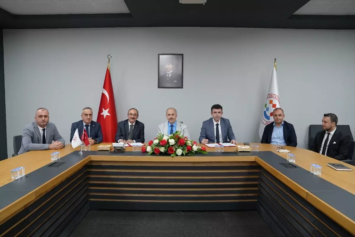 Düzköy Meslek Yüksekokulu İçin Protokol İmzalandı