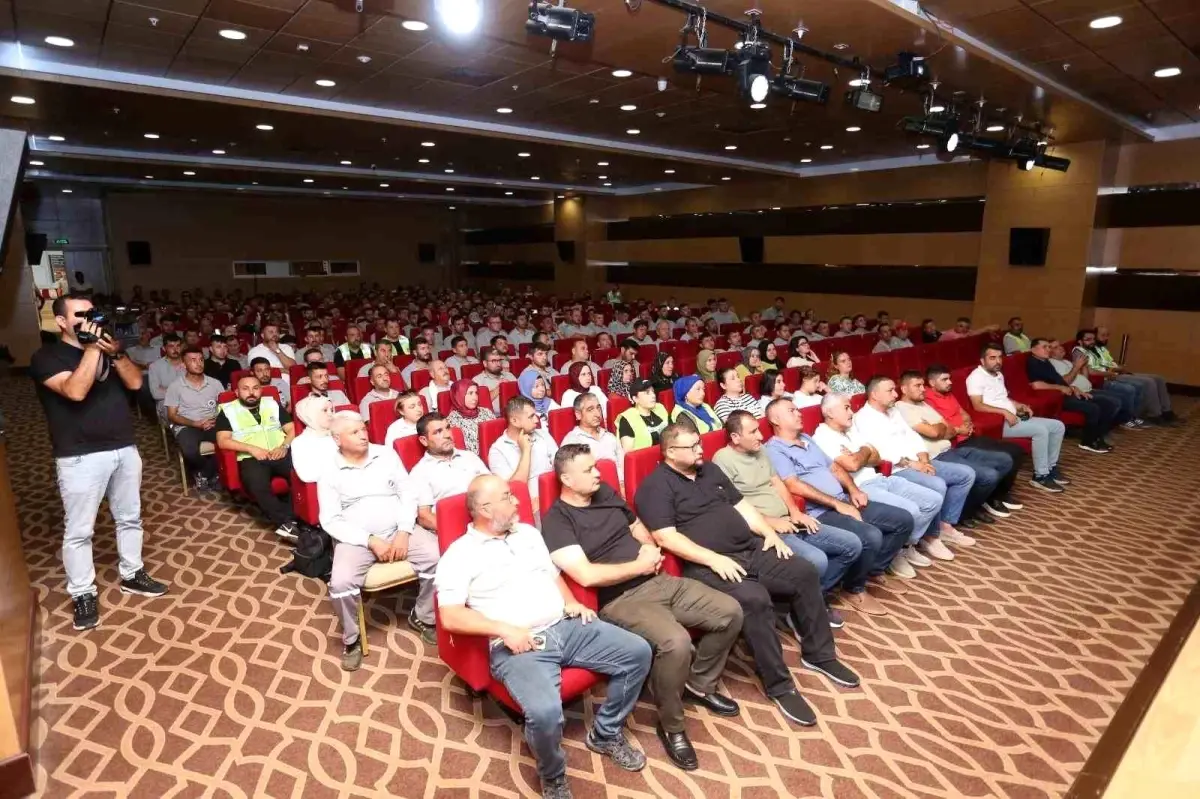 Kepez Belediyesi'nden Personeline İş Sağlığı ve Güvenliği Eğitimi