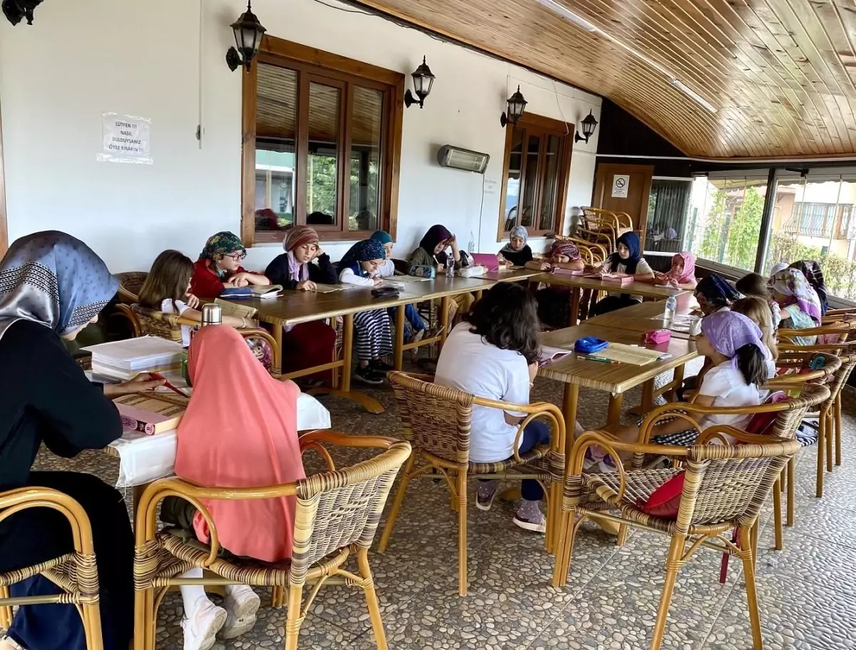 Başiskele Belediyesi'nden Milli ve Manevi Değerler Eğitimi