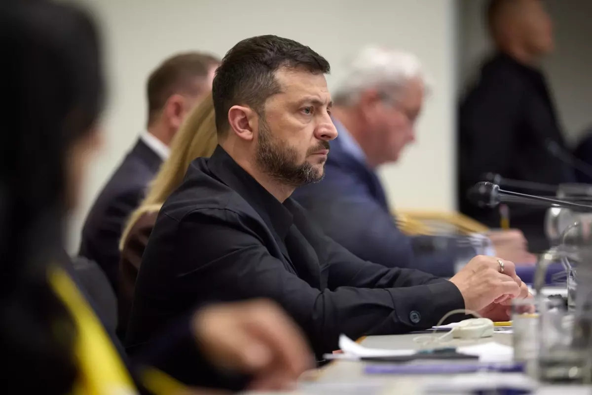 Zelenskiy: Rusya NATO'yu İhlal Ediyor