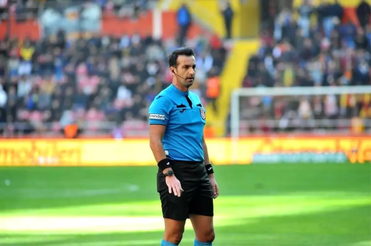 Kayserispor-Kasımpaşa Maçının Hakemi Belli Oldu