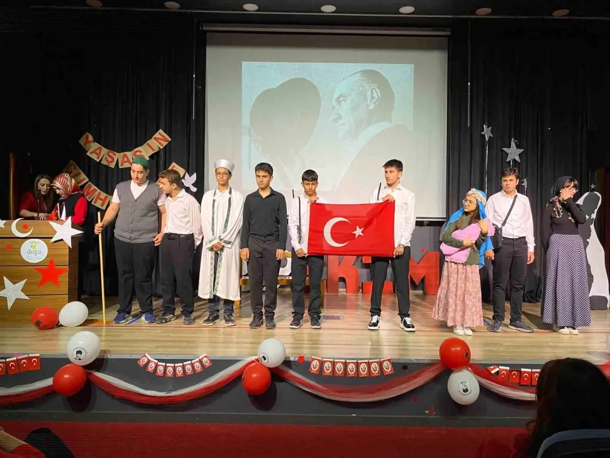 Adıyaman Doğa Koleji'nde Coşkulu Cumhuriyet Bayramı Kutlaması