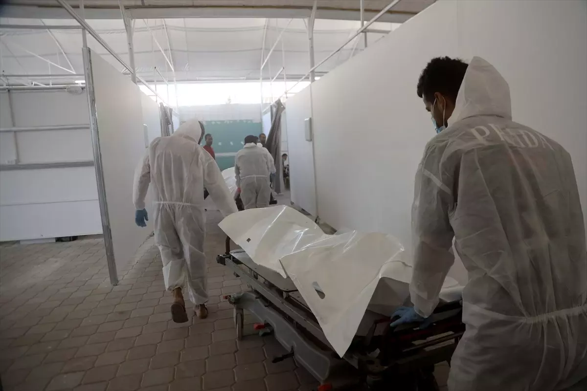 İsrail, Gazze'den alıkoyduğu 30 Filistinlinin daha cenazesini teslim etti